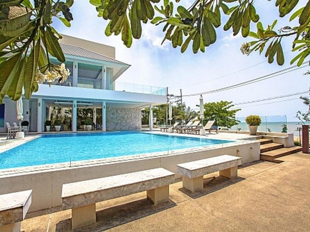 Rossawan Pool VillafacilitiesSwimming Pool3