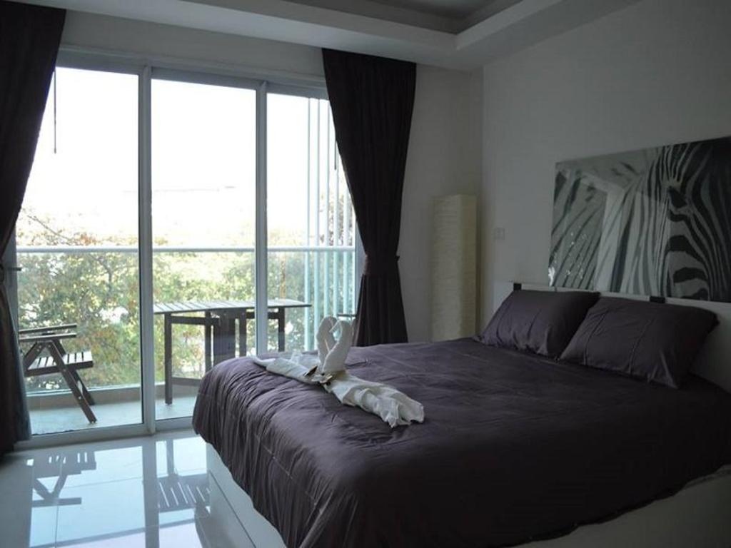 Cosy Beach View Condominium By 415propertyviewsExterior View1