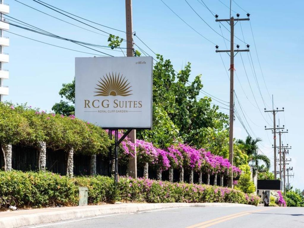 RCG Suites PattayapropertyviewsEntrance2