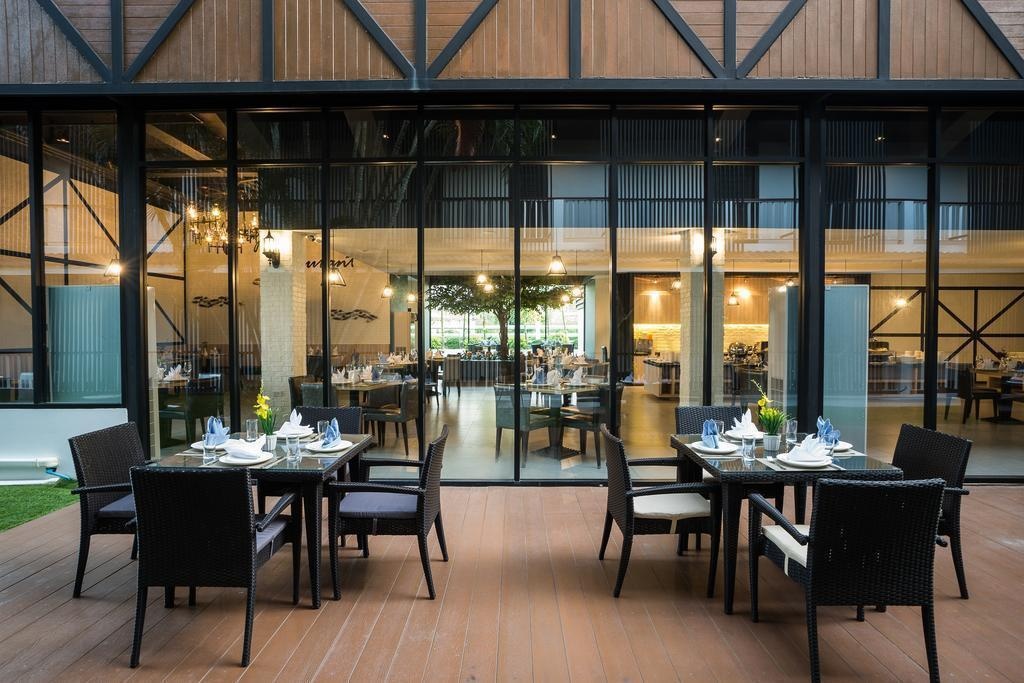 Ivory Villa Citydiningdining Image 66
