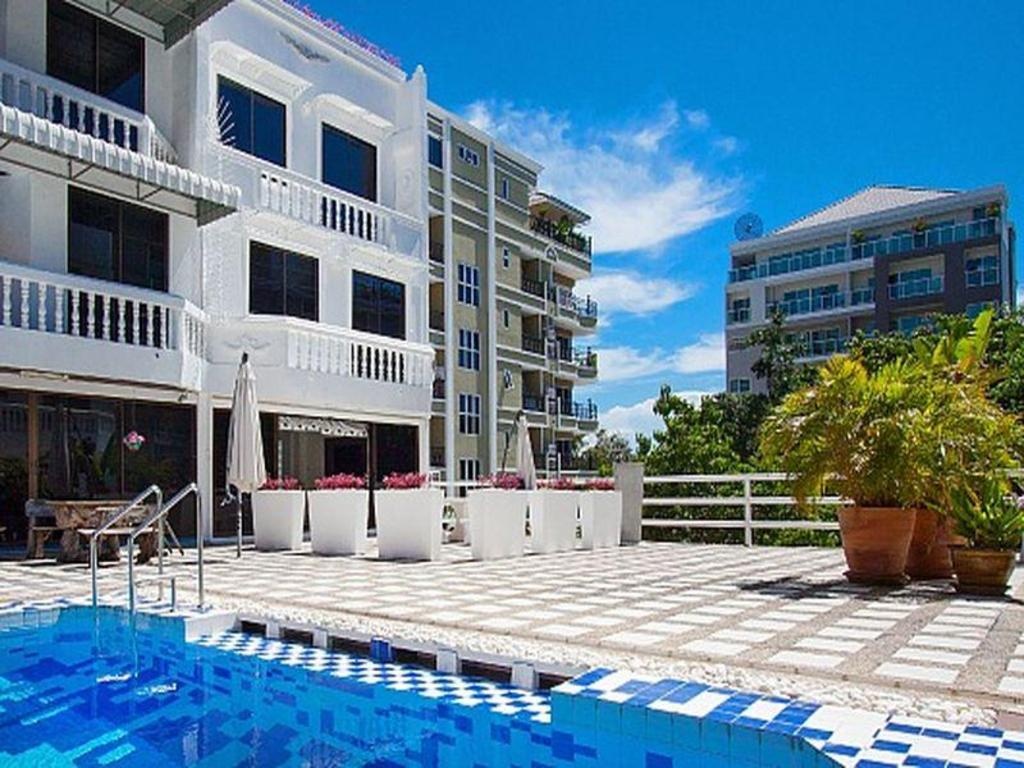 Pratumnak Point Villa 3 BedroomfacilitiesSwimming Pool4