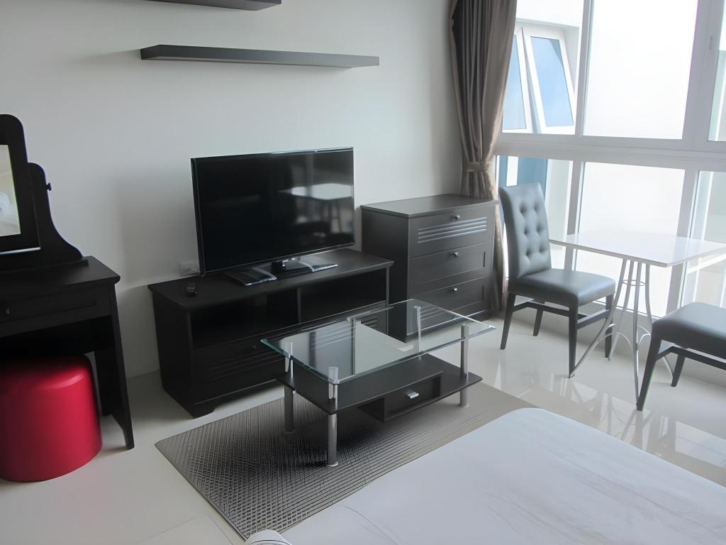 Novana Residence By Pattaya LettingsroomsStudio Apartment 2 Adults2