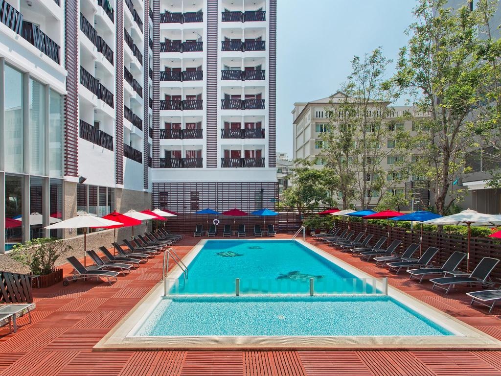 Ibis PattayafacilitiesSwimming Pool Outdoor6
