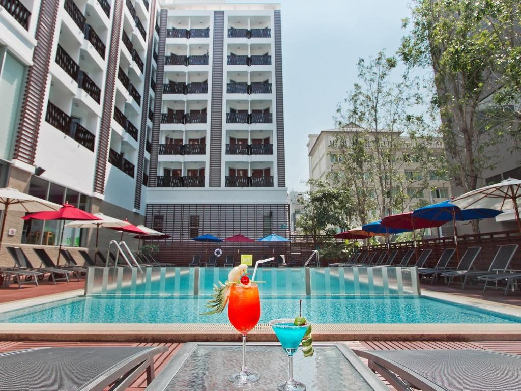 Ibis PattayafacilitiesSwimming Pool9