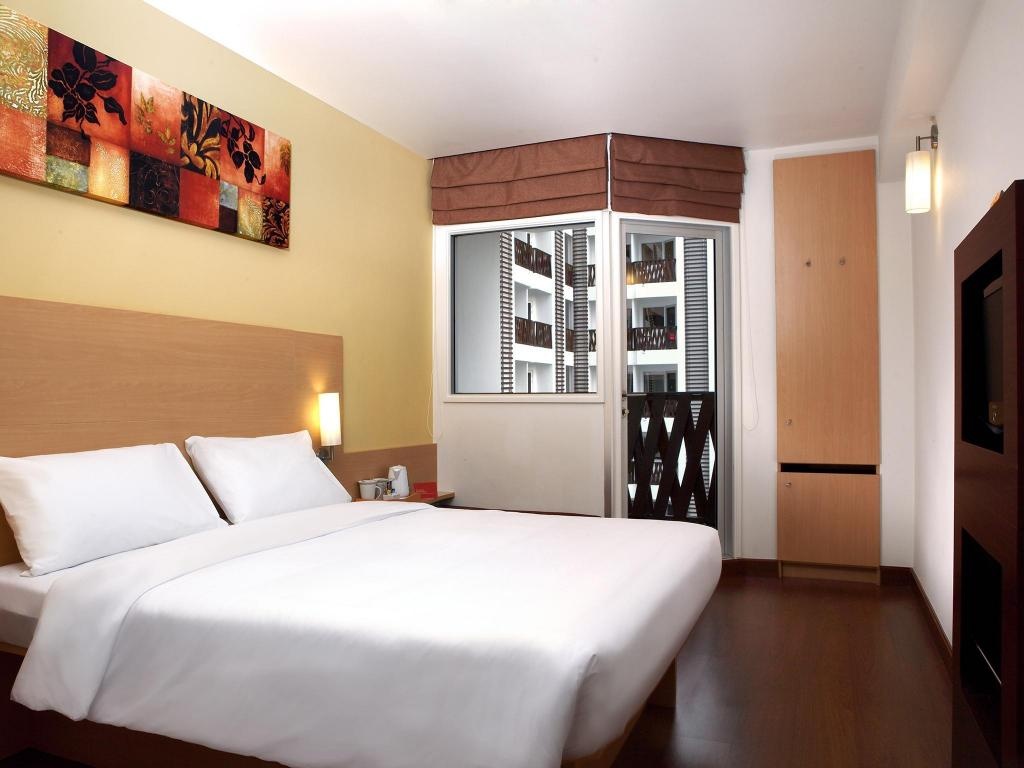 Ibis PattayaroomsStandard Double Room Room Plan4