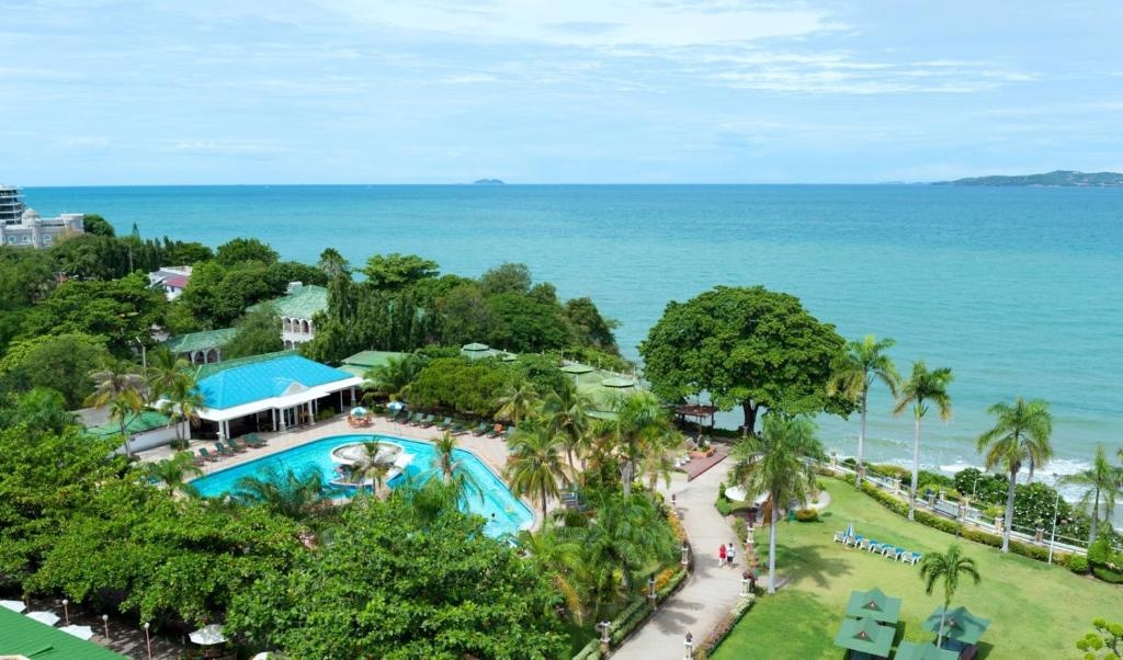 Asia Pattaya HotelfacilitiesSwimming Pool40
