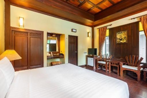Botany Beach Resort PattayaroomsVilla Bed11
