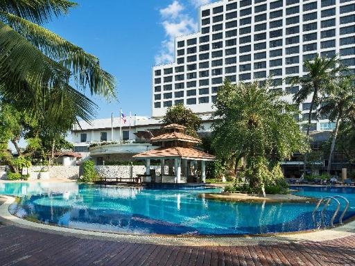 Cholchan Pattaya Beach ResortfacilitiesSwimming Pool Outdoor14