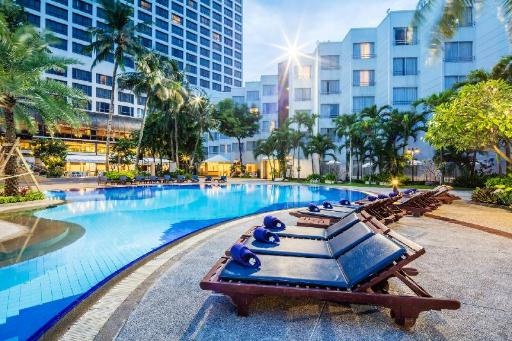 Cholchan Pattaya Beach ResortfacilitiesSwimming Pool Outdoor15
