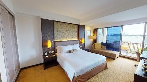 Dusit Thani PattayaroomsPremium Sea View King Guestroom25
