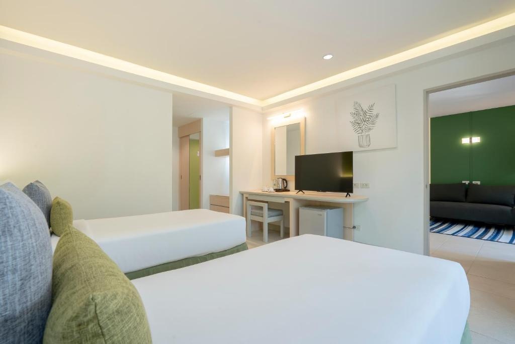 The Green Park Resortroomsrooms Image 6767