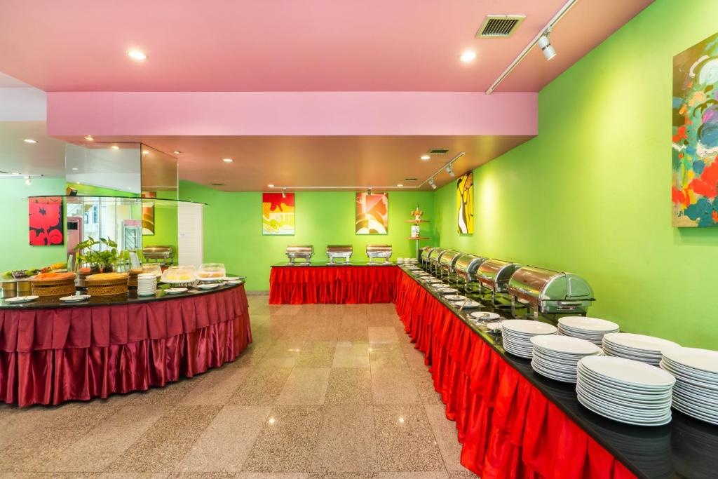 Bella Villa Metro HoteldiningFood And Beverages6