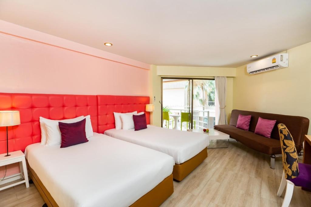 Bella Villa Metro Hotelroomsrooms Image 1313