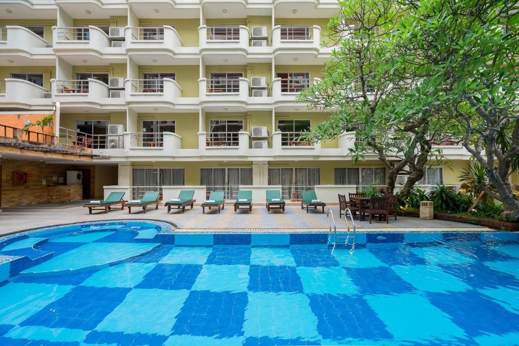 Bella Villa Prima HotelfacilitiesSwimming Pool7