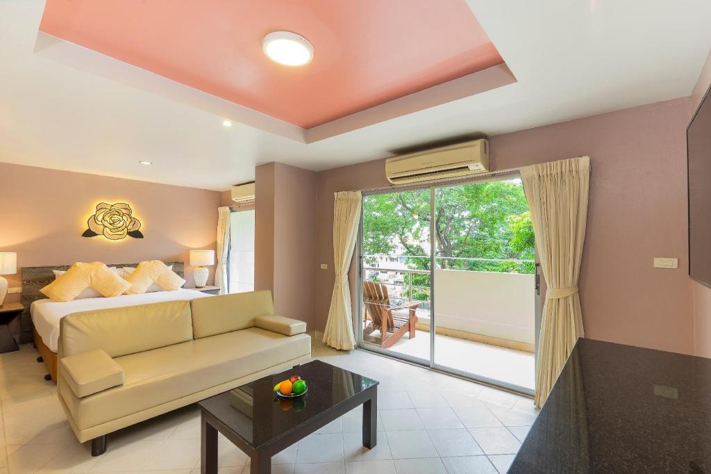 Bella Villa Prima HotelroomsDeluxe Guestroom7