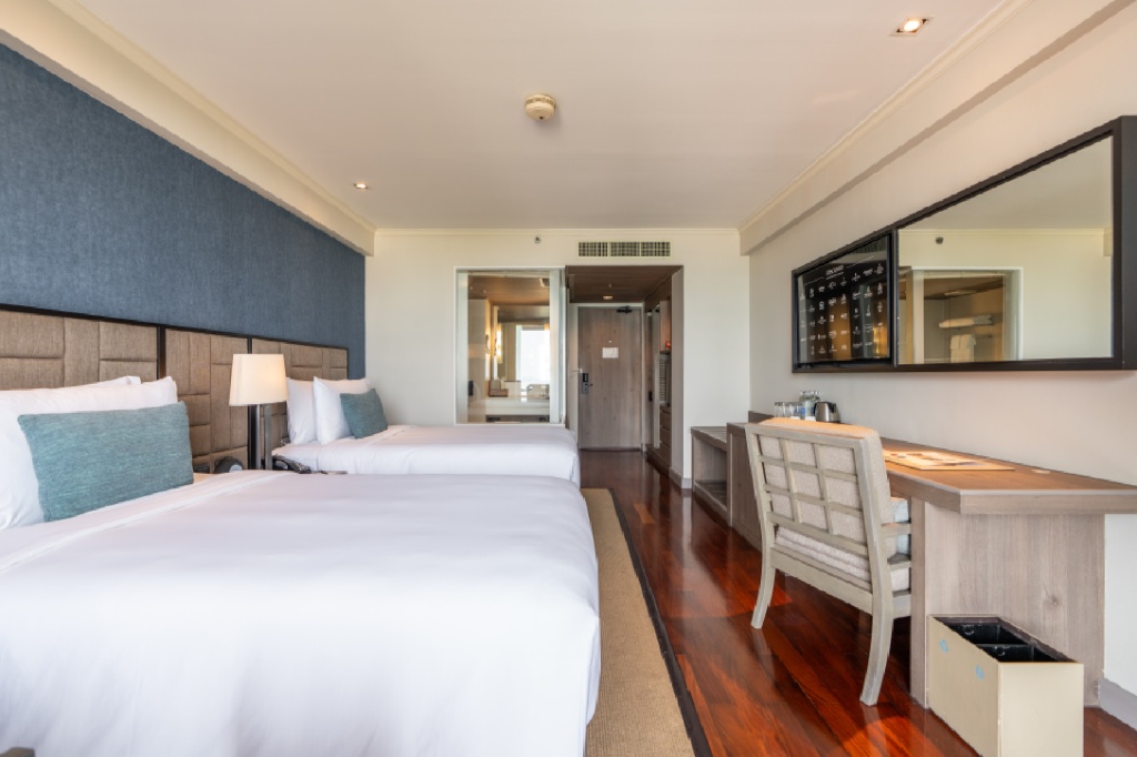 Avani Pattaya ResortroomsDeluxe Sea View Room Room Plan4