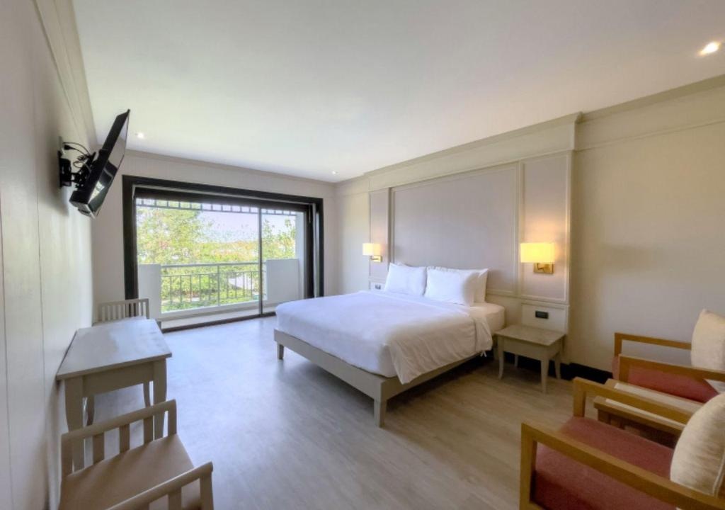 Pinnacle Grand Jomtien Resort And Beach ClubroomsHoneymoon Suite King Guestroom22