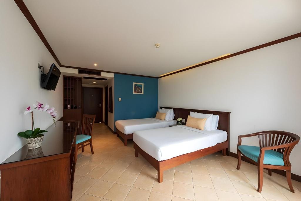 Pinnacle Grand Jomtien Resort And Beach Clubroomsrooms Image 4646