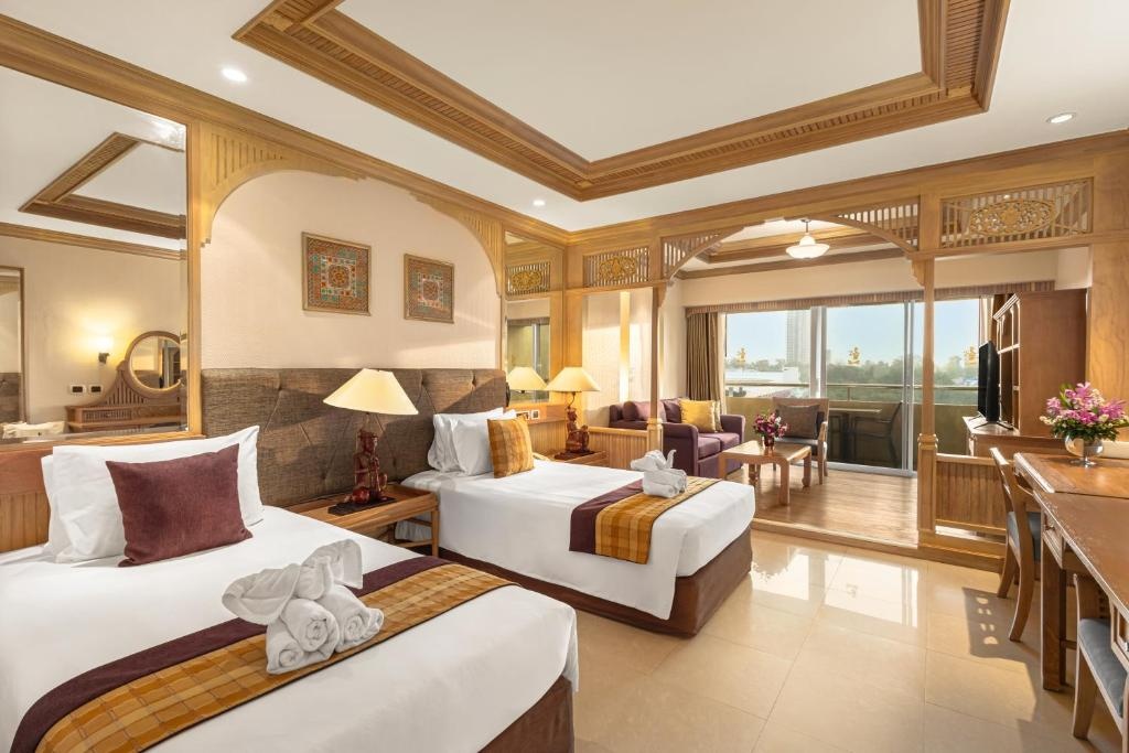 Royal Cliff Beach Hotel Pattayaroomsrooms Image 55
