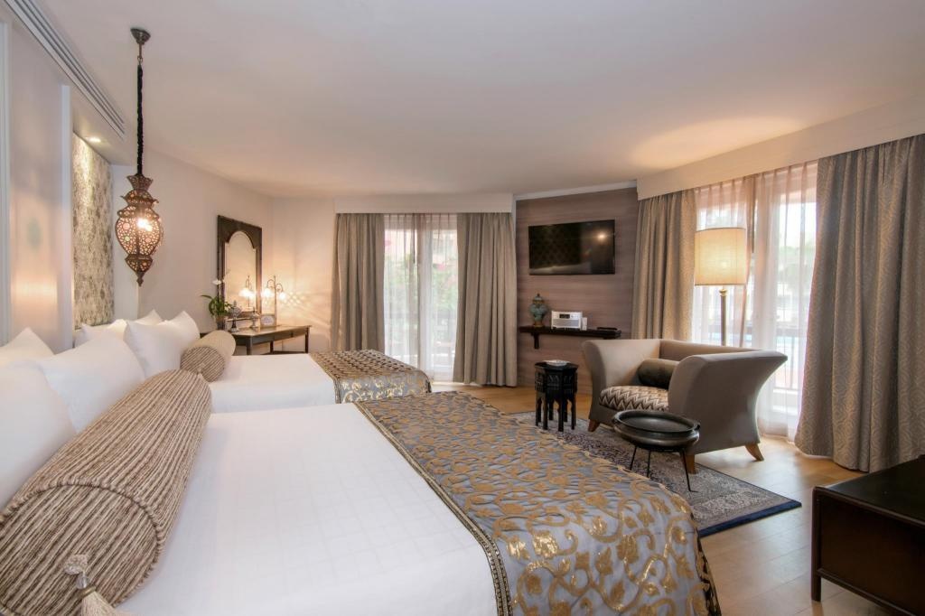 Siam Bayshore Resort PattayaroomsExecutive Family Suite View8