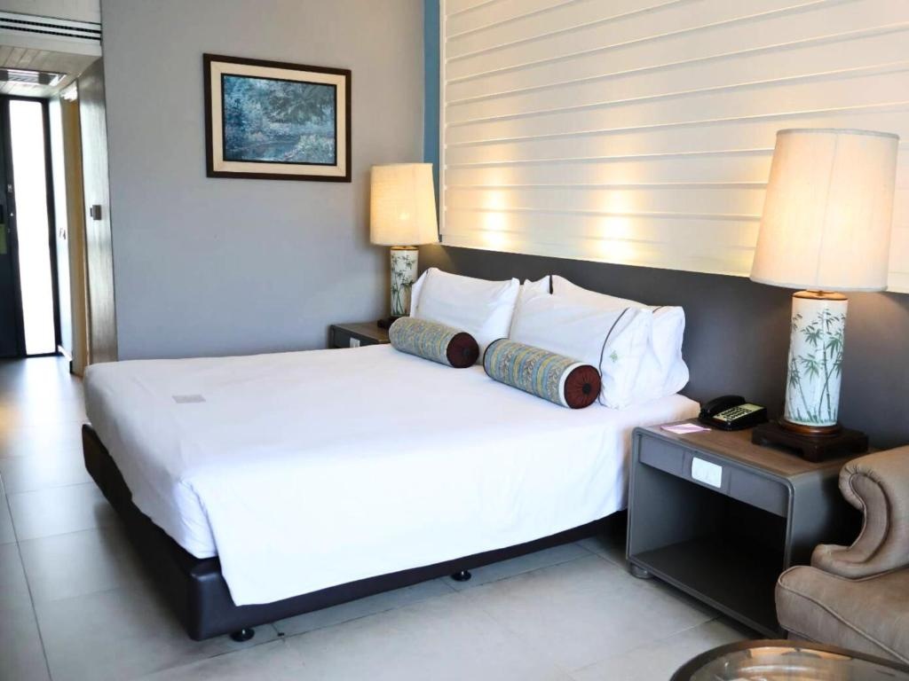 Siam Bayshore Resort Pattayaroomsrooms Image 3333