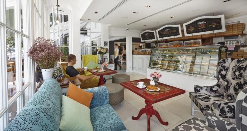 Woodlands Hotel And ResortdiningRestaurant7