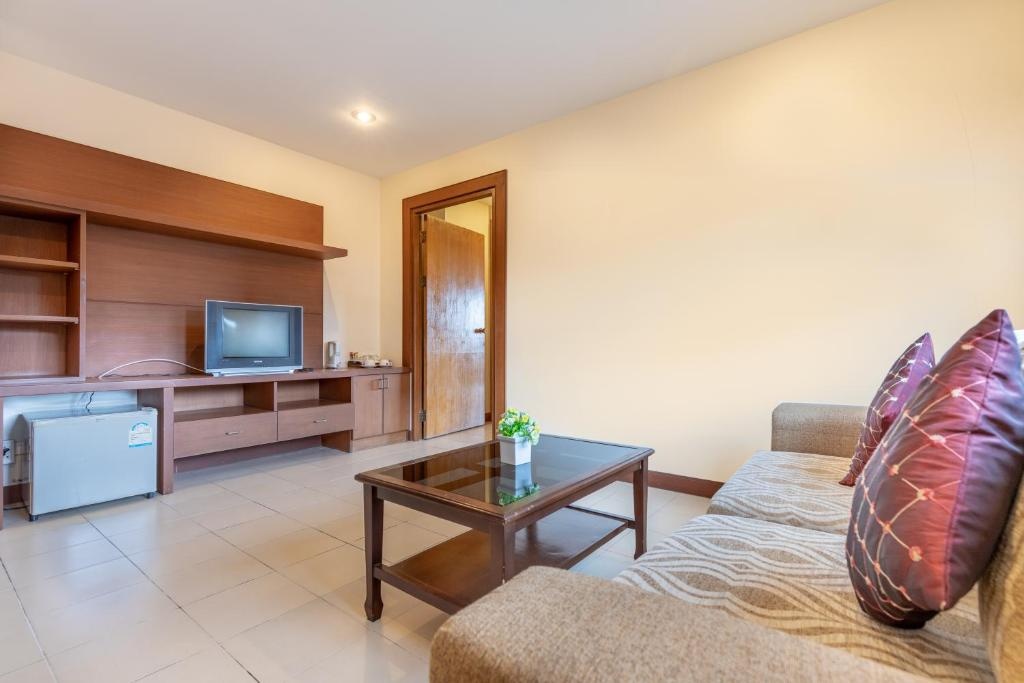 Eastiny Plaza Hotelroomsrooms Image 1515