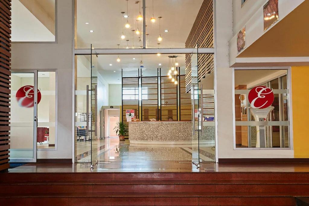 Eastiny Seven HotelpropertyviewsLobby20