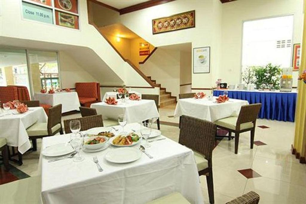Eastiny Residence HoteldiningRestaurant1