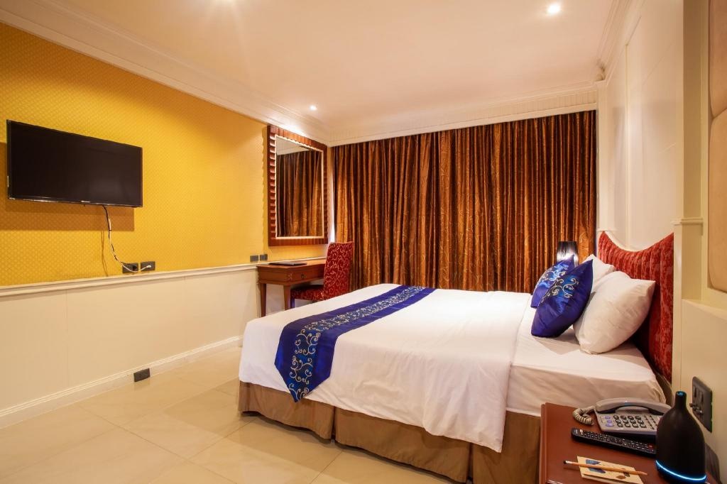 Fairtex Express HotelroomsDeluxe Bed3