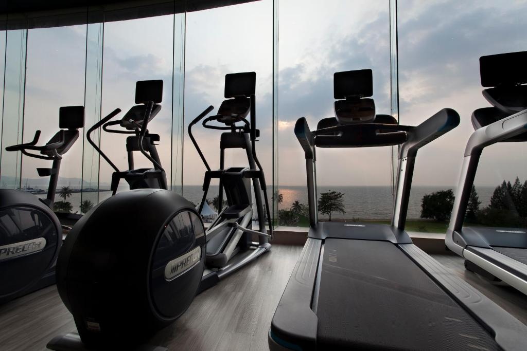 Mvenpick Siam Na Jomtien PattayafacilitiesFitness Center50