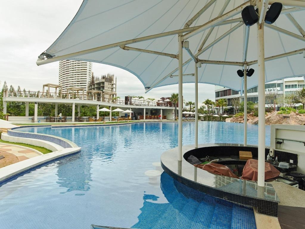 Mvenpick Siam Na Jomtien PattayafacilitiesSwimming Pool Outdoor9