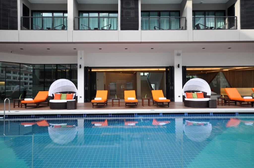 J Inspired Hotel PattayafacilitiesSwimming Pool16