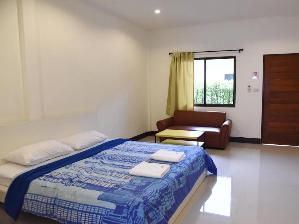 Fairtex Residenceroomsrooms Image 1212