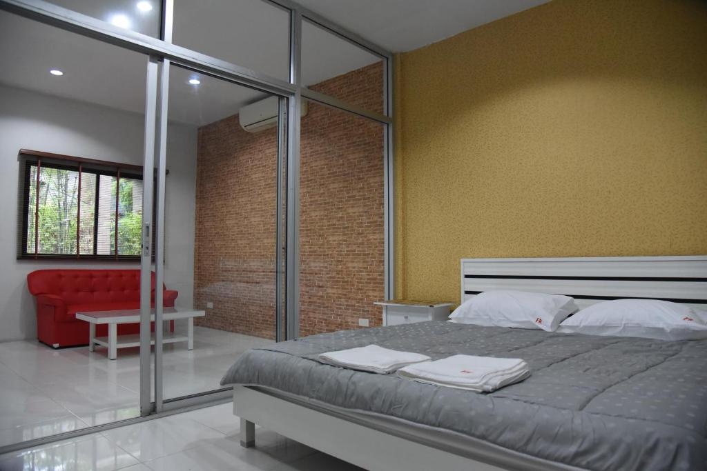 Fairtex Residenceroomsrooms Image 77