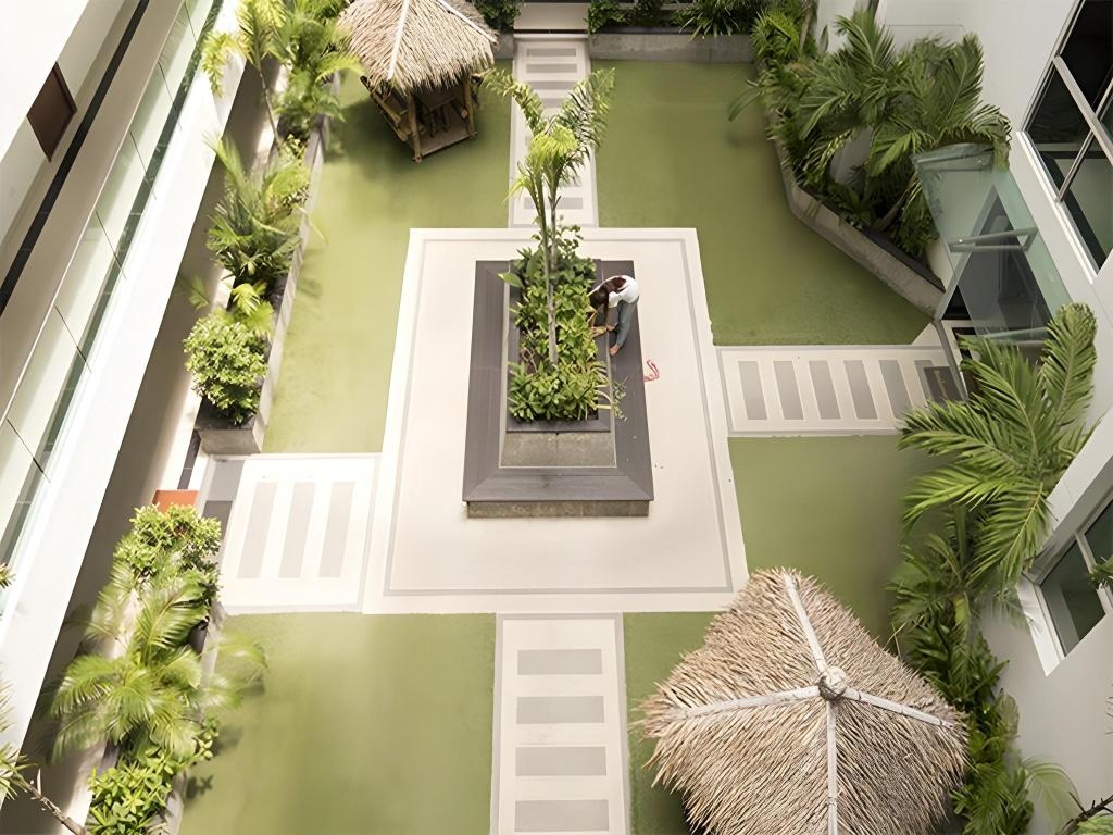 Laguna Bay Condo By SetoroomsfacilitiesRecreational Facilities5