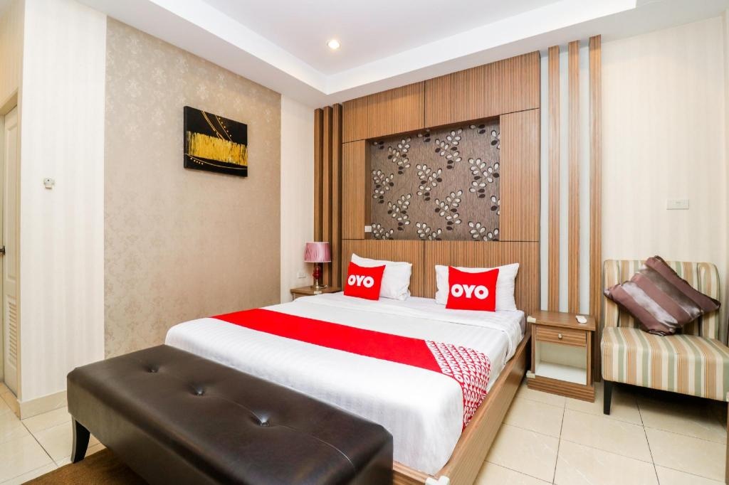 OYO 146 Rivana Boutique By SandarafacilitiesBedroom6