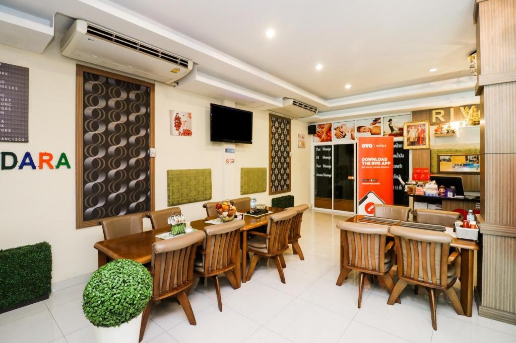 OYO 146 Rivana Boutique By SandarapropertyviewsLobby5
