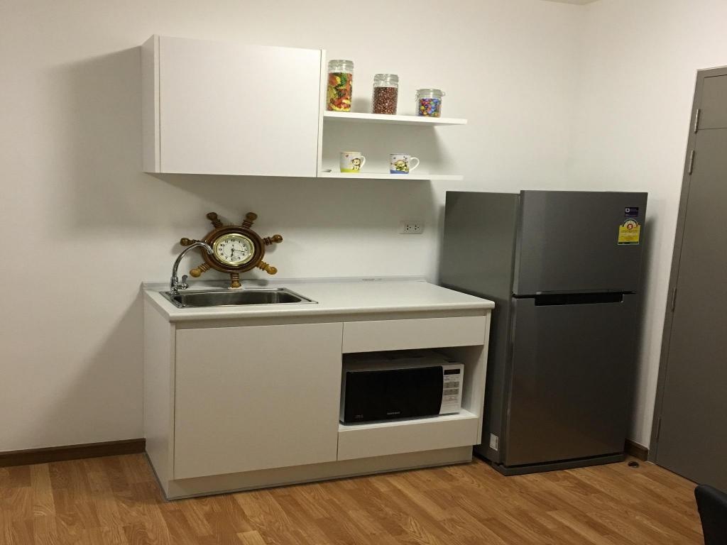 Condo South PattayafacilitiesKitchen5