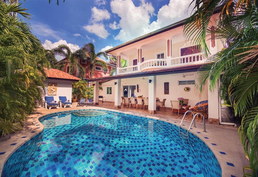 Villa Waree Just 5 Minutes From The City And BeachfacilitiesPrivate Pool8