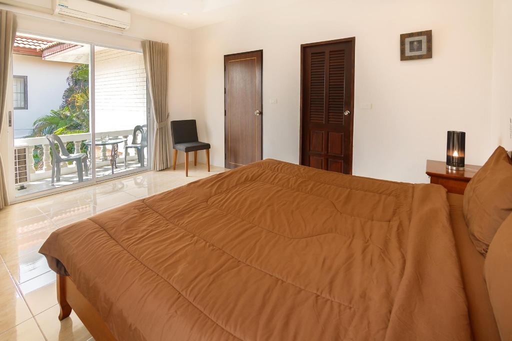 Villa Waree Just 5 Minutes From The City And Beachroomsrooms Image 66