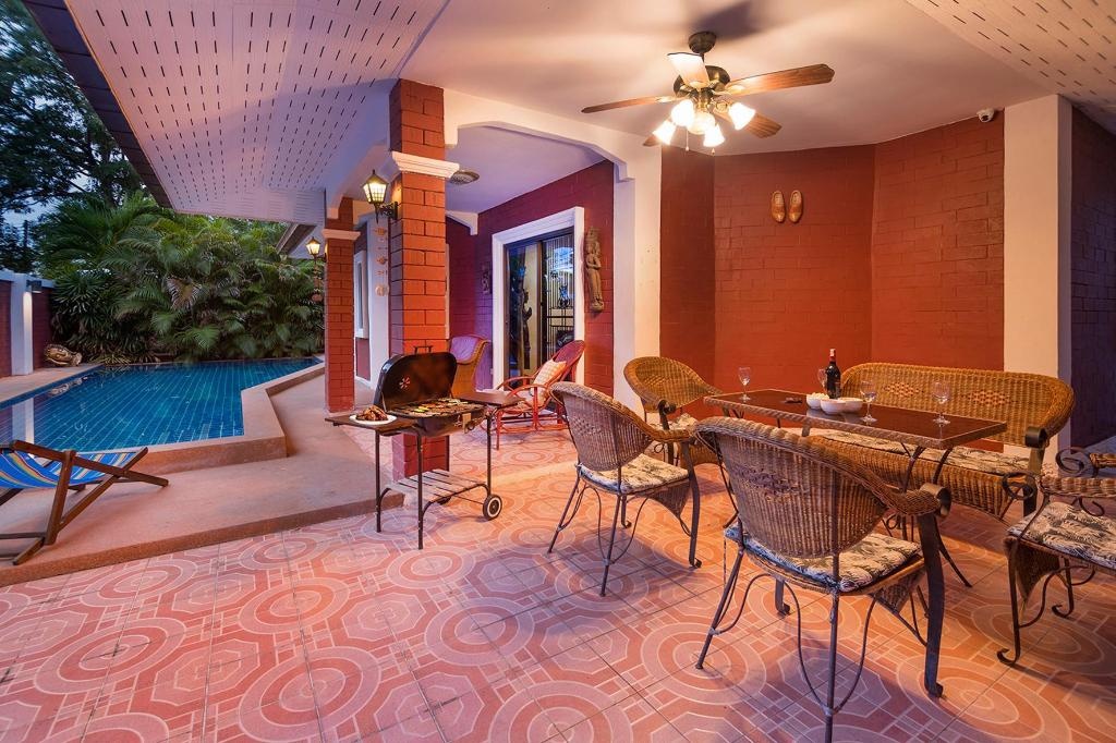Villa Sabai 5 Minutes From Walking Street BeachfacilitiesBalconyterrace20