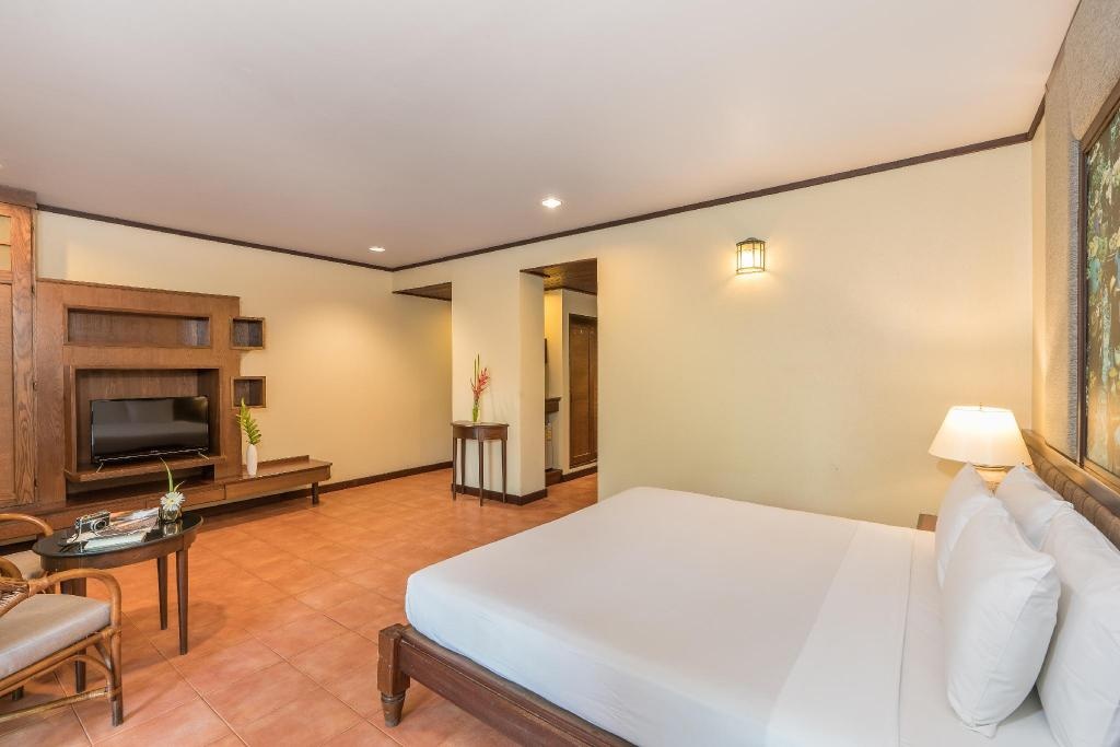 Plumeria Resort Wong AmatroomsDeluxe Double Room Guestroom7