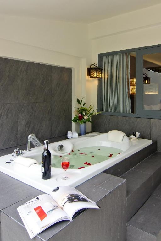 Sunshine Garden ResortfacilitiesBathroom47