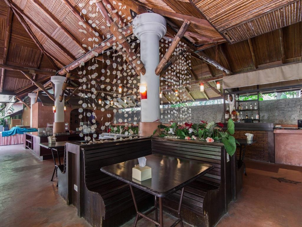 Loma Resort SpadiningRestaurant3
