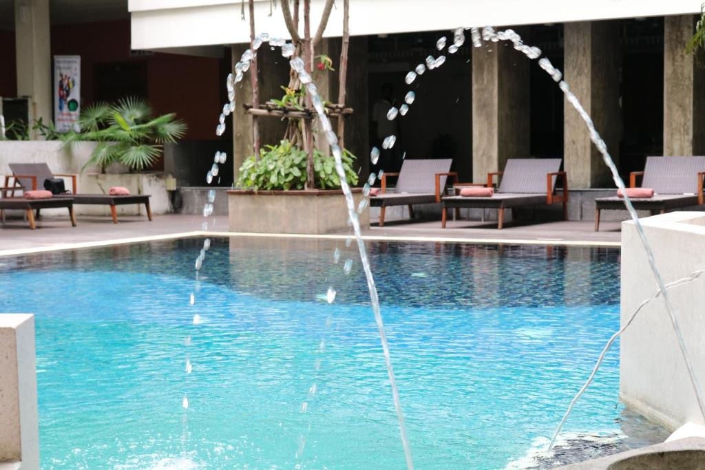 Sunshine Hotel ResidencesfacilitiesBarlounge10