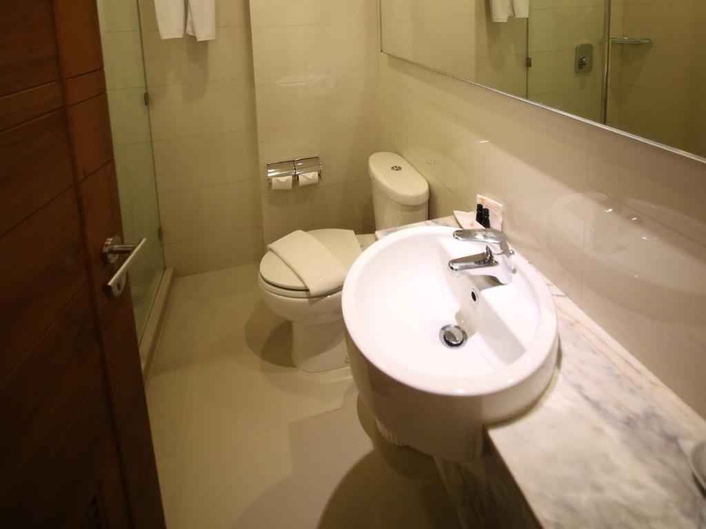 Sunshine Hotel ResidencesfacilitiesBathroom32
