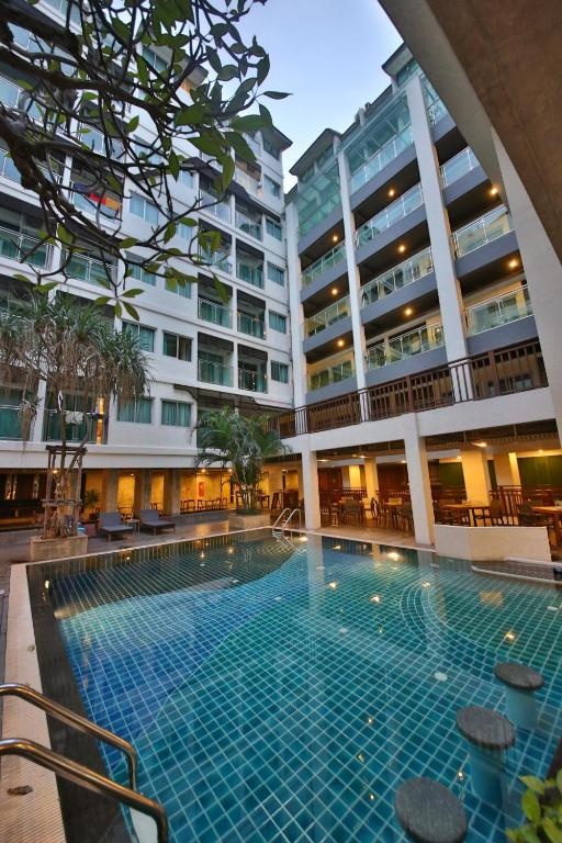 Sunshine Hotel ResidencespropertyviewsEntrance6