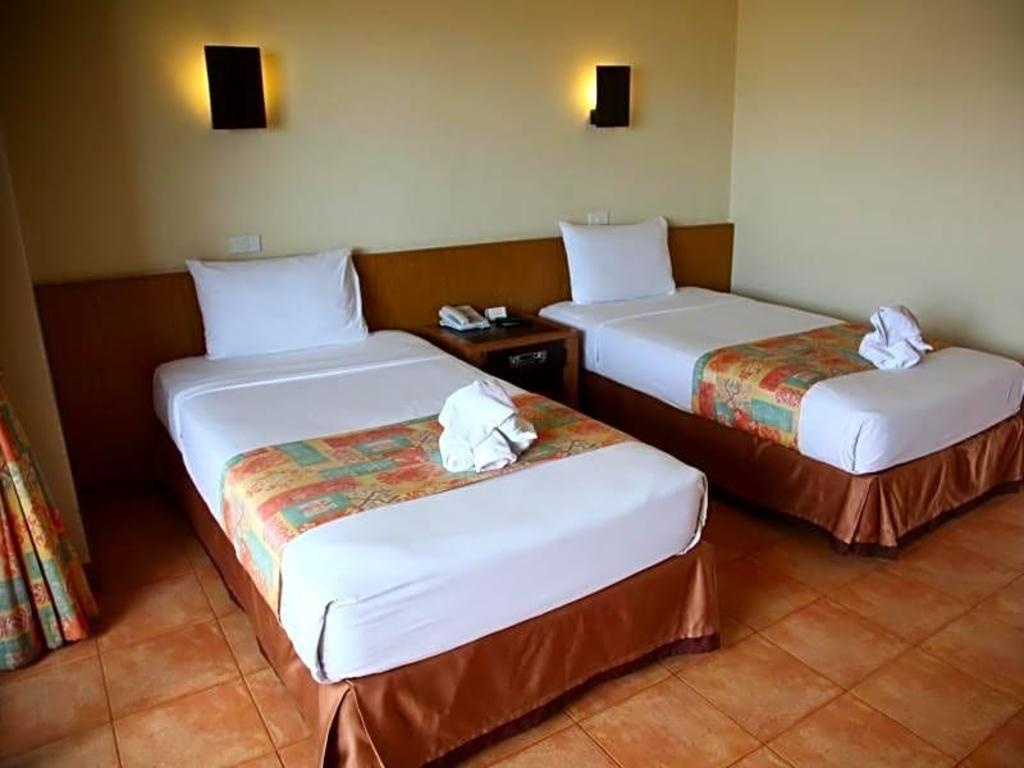 Sunshine Hotel Residencesroomsrooms Image 3434