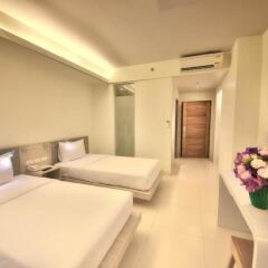 Sunshine Hotel Residencesroomsrooms Image 3939